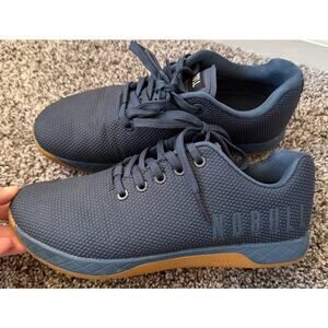 NOBULL outwork trainer navy gum men's size 8/women's size 9.5
